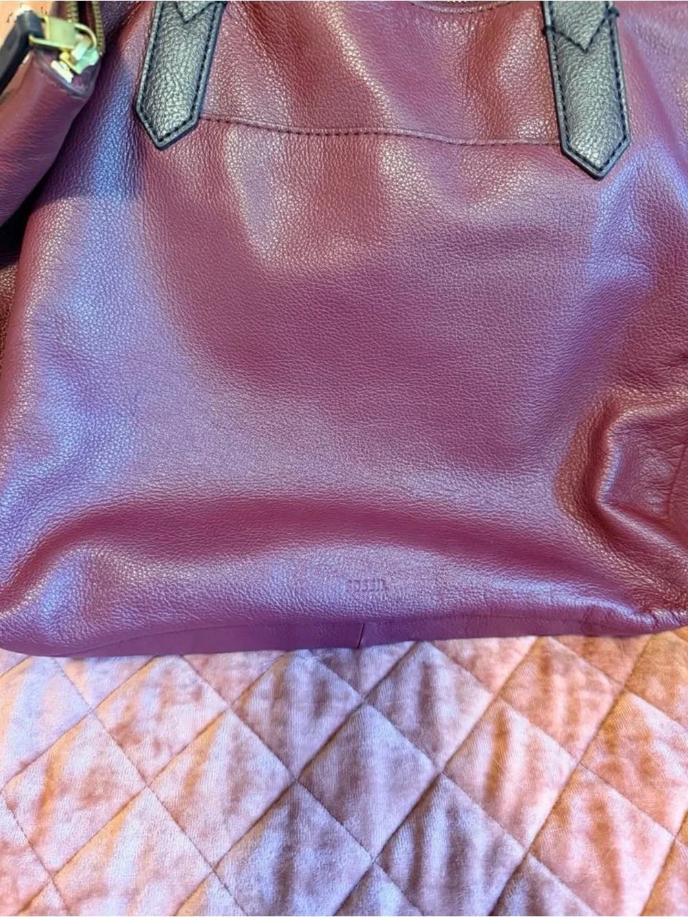 Fossil cowhide pebbled leather burgundy Fiona tote bag purse